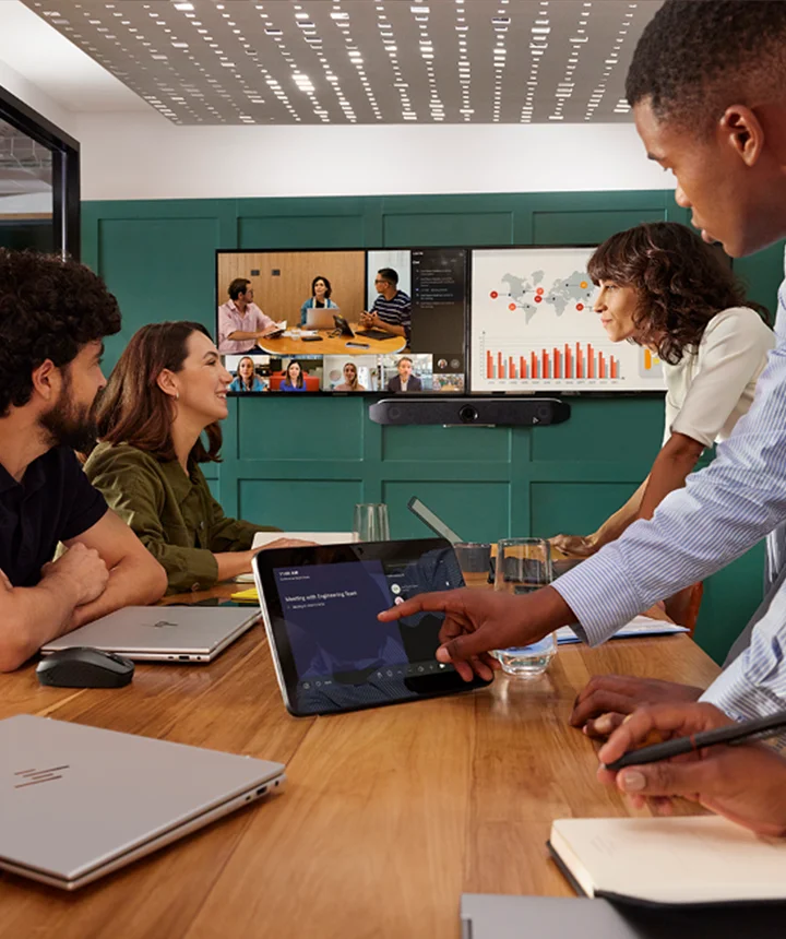 InteliaAV - Microsoft Teams Rooms - Sala de reuniões